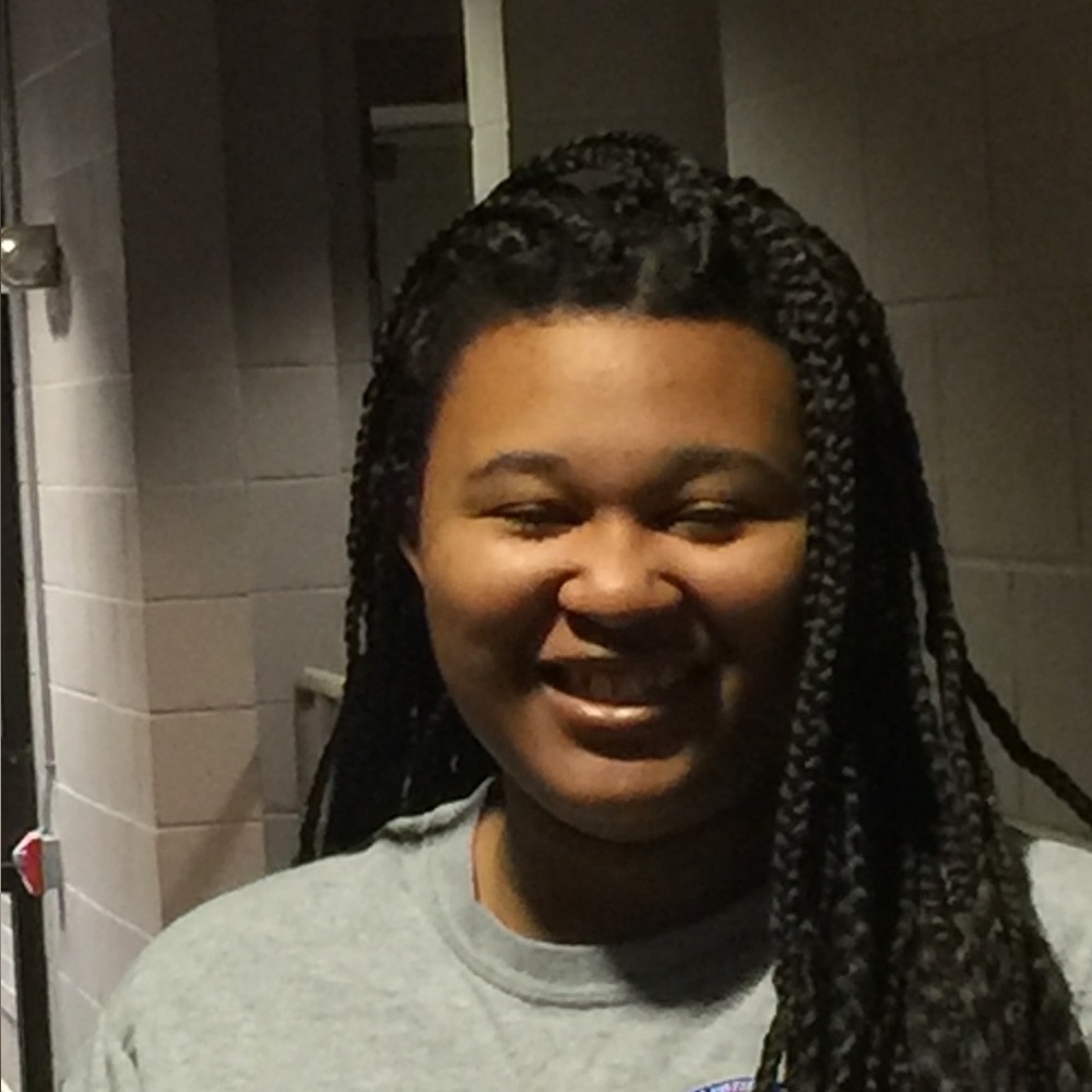 Meet your Posher, Loren